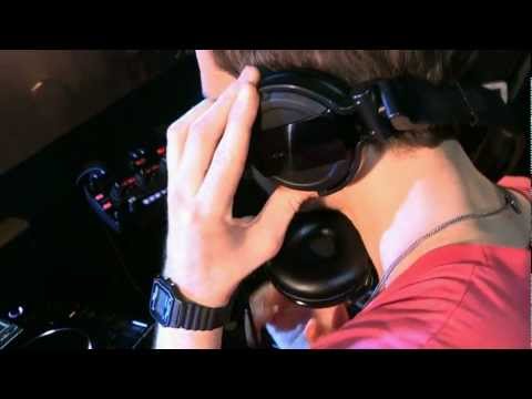 HDJ-1500 Kopfhörer-Promo