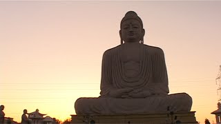 preview picture of video 'Buddha Bodhgaya'