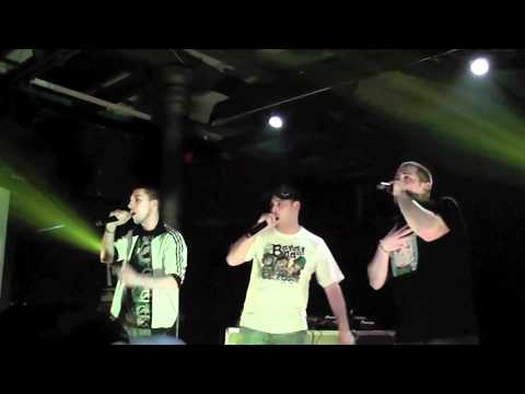 A.V. CLICK @ OFFICINA APERTURA J AX   -   ARMA VOCALE "POMPA STO SUONO".m4v