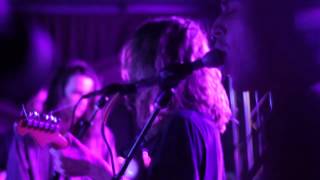 LADYGUNN TV / LADYGUNN + BURGER RECORDS SHOWCASE @BABY'S ALLRIGHT