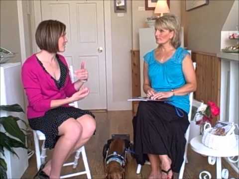 Artist Cassy Tully Welcomes Author Barbara Techel To Studio