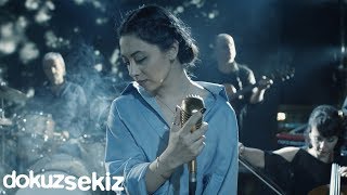 Ezginin Günlüğü - Herkes Gibisin (Official Video)