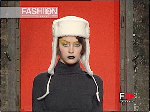 Y-3 Fall 2005/2006 Paris - Fashion Channel