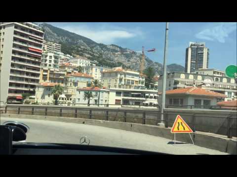 Mercedes 124 coupe on Cote d`Azur