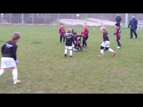 Wedstrijdcompilatie competie en oefenwedstrijd 23-11-2013 v.v. Schaesberg Mini F