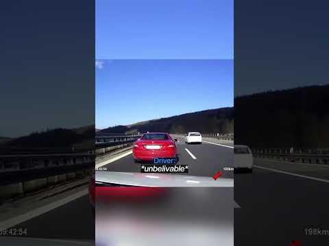 Insane Reaction Speed on Autobahn Emergency Braking