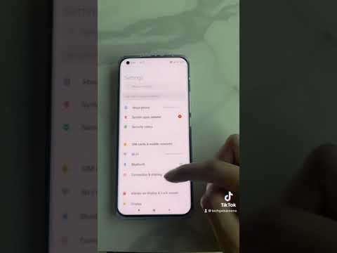 Xiaomi Mi 11 Ultra has two displays: How to use the one on the back #shorts #xiaomi