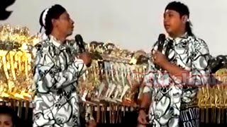 Download lagu Mr. Eko In Buli Klutuk Perkoro Deputy Regent 🤣🤣 - Limbukan Duo Jo Ft Ki Eko Presdianto mp3