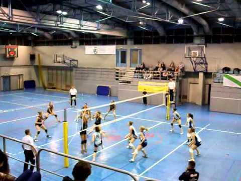 2013.11.16 AZS UE Kraków-KRS Ekstrim Gorlice 0-3 (2liga siatkarek) 16/26