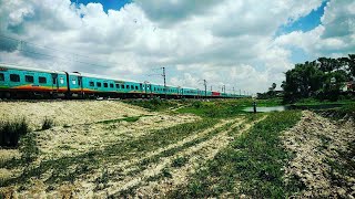 preview picture of video 'Humsafar Express Thrilling Day and Night Action | High Speed Train's Night Action | Indian Railways'