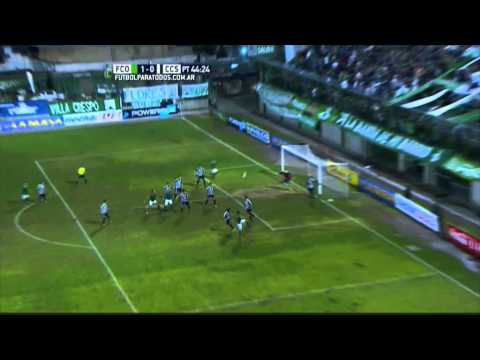 El travesaño se lo negó. Ferro 1 - Central Córdoba 0. Fecha 21. B Nacional 2015. FPT