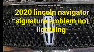 2020 lincoln Navigator signature emblem not lightning