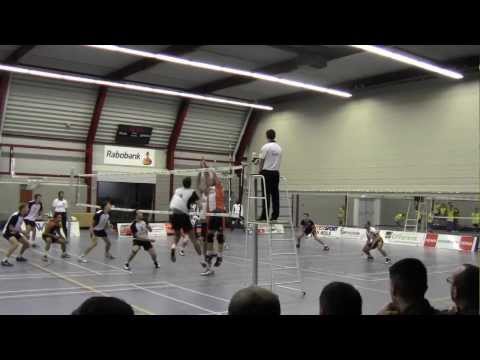 Nationale beker volleybal 3e ronde: De Witte Olhaco H1 - Haaglanden H1 [23-11-2013]