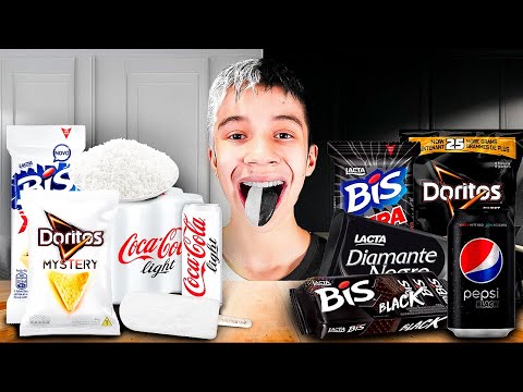 COMIDA PRETA VS COMIDA BRANCA por 24 HORAS! *qual foi melhor?