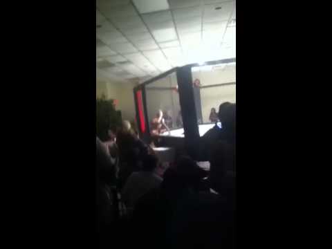 David Patterson MMA nov 11, 2010