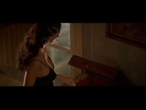 Monica Bellucci Smoking sexy