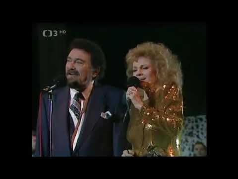 Waldemar Matuška a Eva Pilarová Láska Nebeská  live 1993