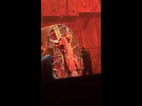 Ananke, À boire, Belle