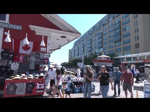 加拿大人放棄美國旅行，就近度假 | REUTERS (Canadians vacationing closer to home as they ditch US travel | REUTERS)