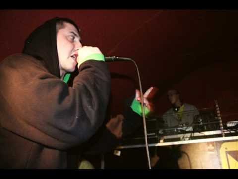 Białas - Kompleksy feat. Flint (H8ME Mixtape Vol. 3)