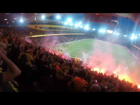 BSC YB - Letzte Sekunden vor und nach dem Meistertreffer 2018 (89. Minute) aus dem Sektor D7