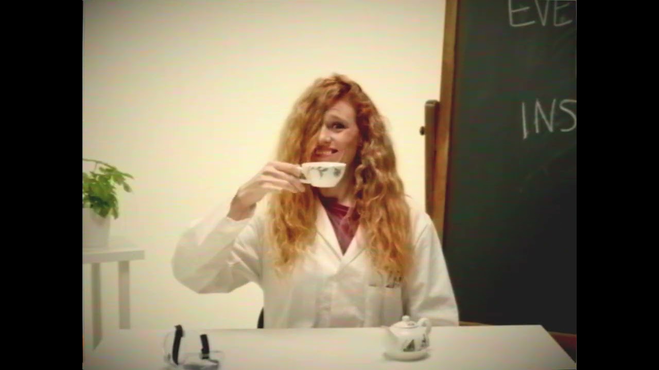 HOLLIE ROGERS | EVERYTHING'S FINE (With Elles Bailey & Beth Nielsen Chapman) - Official Video - YouTube