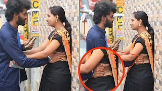 Mallu Aunty soft Hip Press