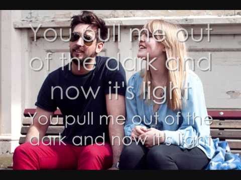 download lagu mp3 mp4 Christmas Tv Slow Club Mp3, download lagu Christmas Tv Slow Club Mp3 gratis, unduh video klip Christmas Tv Slow Club Mp3