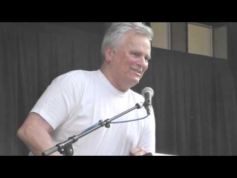 , title : 'Richard Dean Anderson - Q&A FACTS Sunday 03 April 2016'