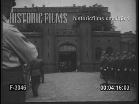 CHANGING OF THE GUARDS AT THE NOTORIOUS SPANDAU PRISON  - 1952