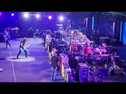 Foo Fighters with Rufus Taylor- Best of You