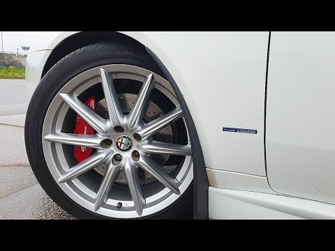 Alfa Romeo 159 BREMBO XTRA front brake discs and pads change