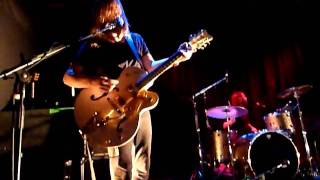 band of skulls play blood live in cologne