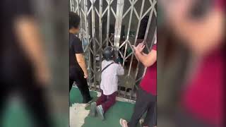 Re: [新聞] 四川民眾被困轉運大巴7小時 不給吃不讓上廁所