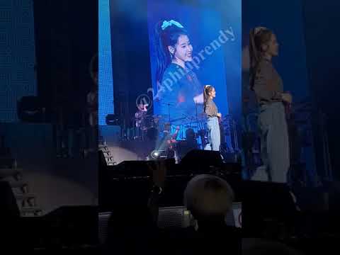[191229][4K] IU(아이유) - HEART (마음)  IN JAKARTA day 2 @Love Poem