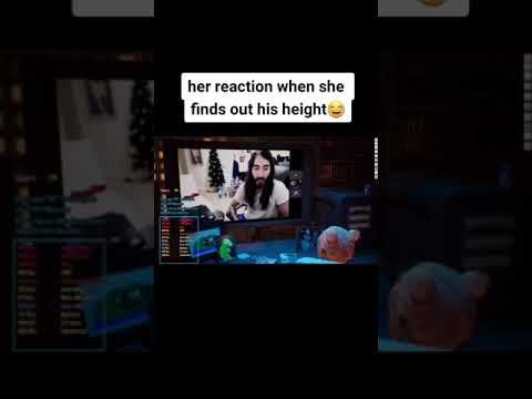 Penguinz0 gets mocked for his height