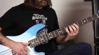Video thumbnail for Pete Griffin plays through the Ashdown ABM-600 EVO IV bass head - Finger Style and a little slap by Ashdown Engineering
