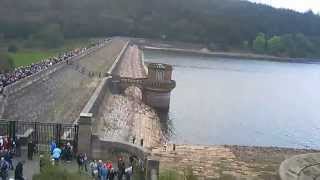 preview picture of video 'Syma X5C-1 Quadcopter - Flight over Derwent Dam, Derbyshire'