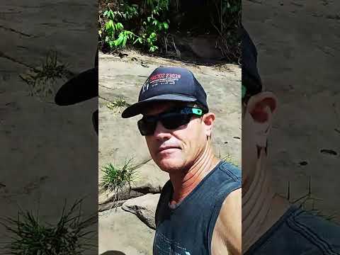 Éu mostrando as belezas do rio Araguaia Aragarças Goiás 