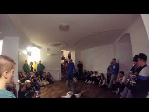 Olfis vs Blazi Dance Poker top 16