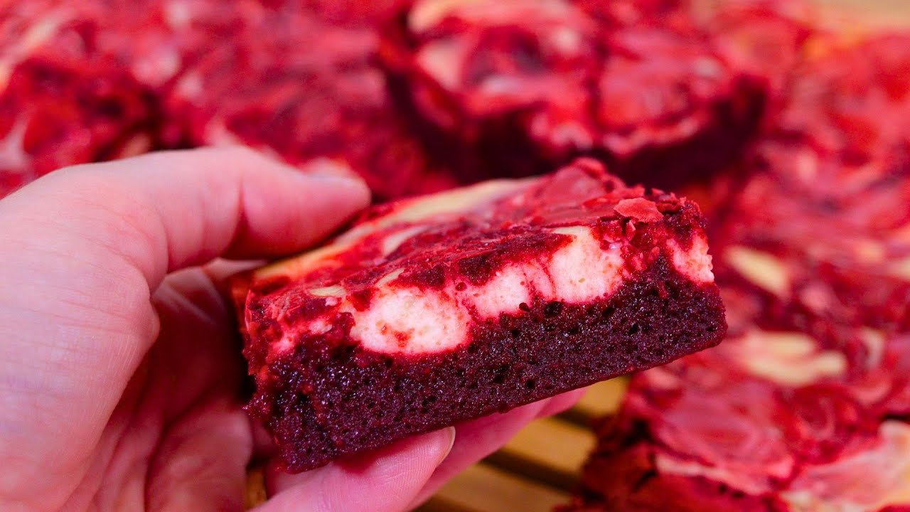 BROWNIE RED VELVET QUE JÁ SAI RECHEADO DO FORNO | FAÇA E VENDA PARA O DIA DOS NAMORADOS