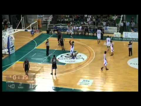 ORO CACERES PATRIMONIO DE LA HUMANIDAD,80 - CLUB MELILLA BALONCESTO,81 (27/05/2012 0:00:00)