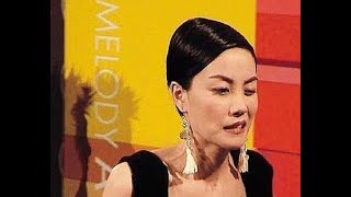 听王菲讲话，可以笑一年 video