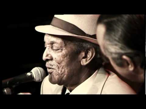 Compay Segundo - Ry Cooder   b.v.s.club - Y tu que has hecho.avi