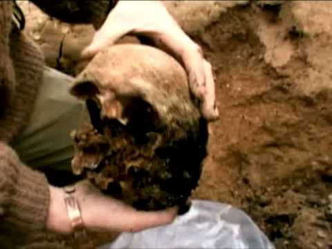 Finding The Fallen - SE1 - Episode 1 - Loos - Trench Detectives