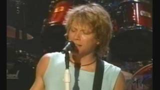 Bon Jovi Live Tokyo - p10 - America the beautiful