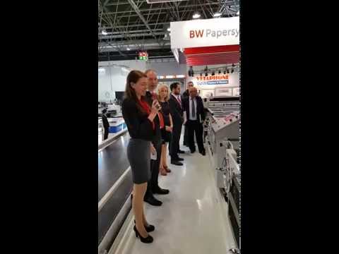 Demonstration of our eCon sheeter at #drupa2016