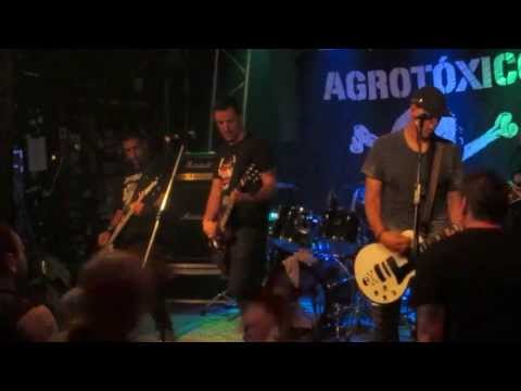 Agrotóxico - Marcas da Revolta (live @ Tommyhaus Berlin Kreuzberg, 20.7.2013)