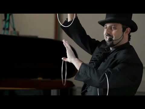 Magician Marco Cardoso video.