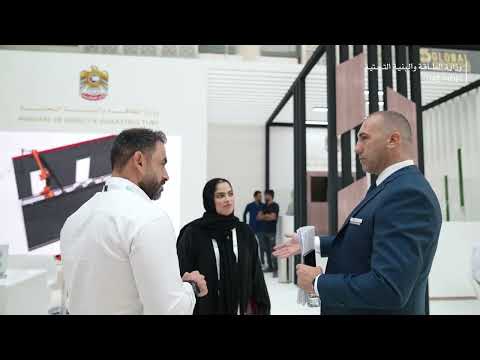 His Excellency Suhail bin Mohammed Al Mazrouei, Minister of Energy and Infrastructure, visits the Big 5 Exhibition